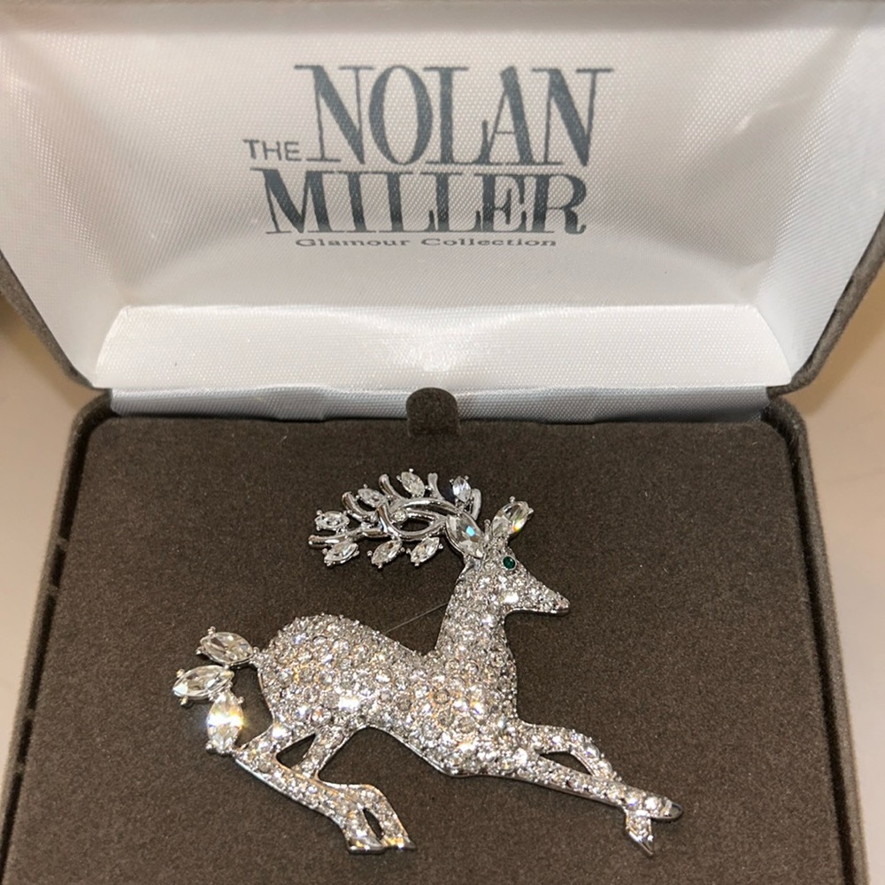 Nolan Miller deer pin